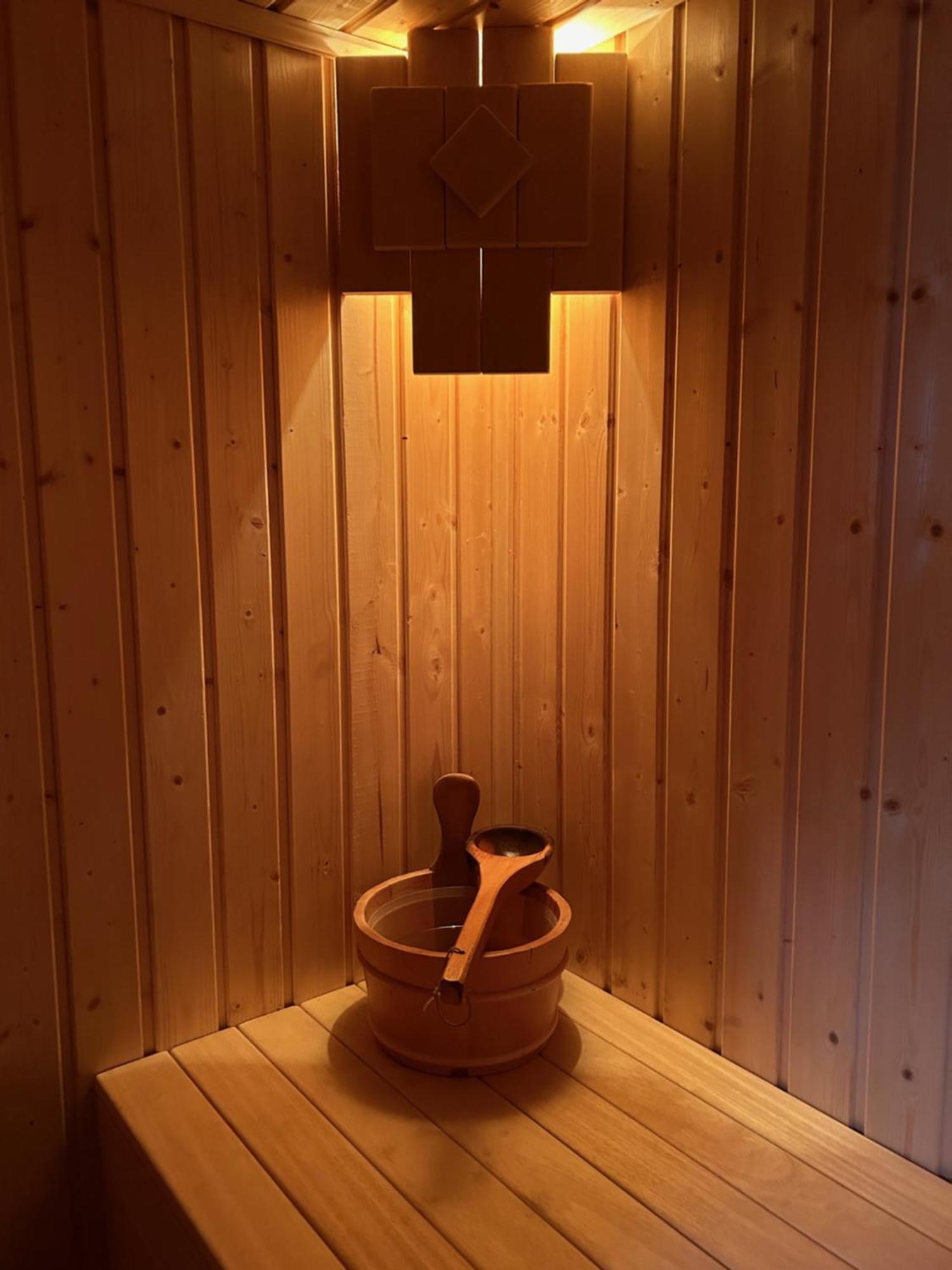 In De Bocht - Hottub Sauna Gemonde Eksteriør billede